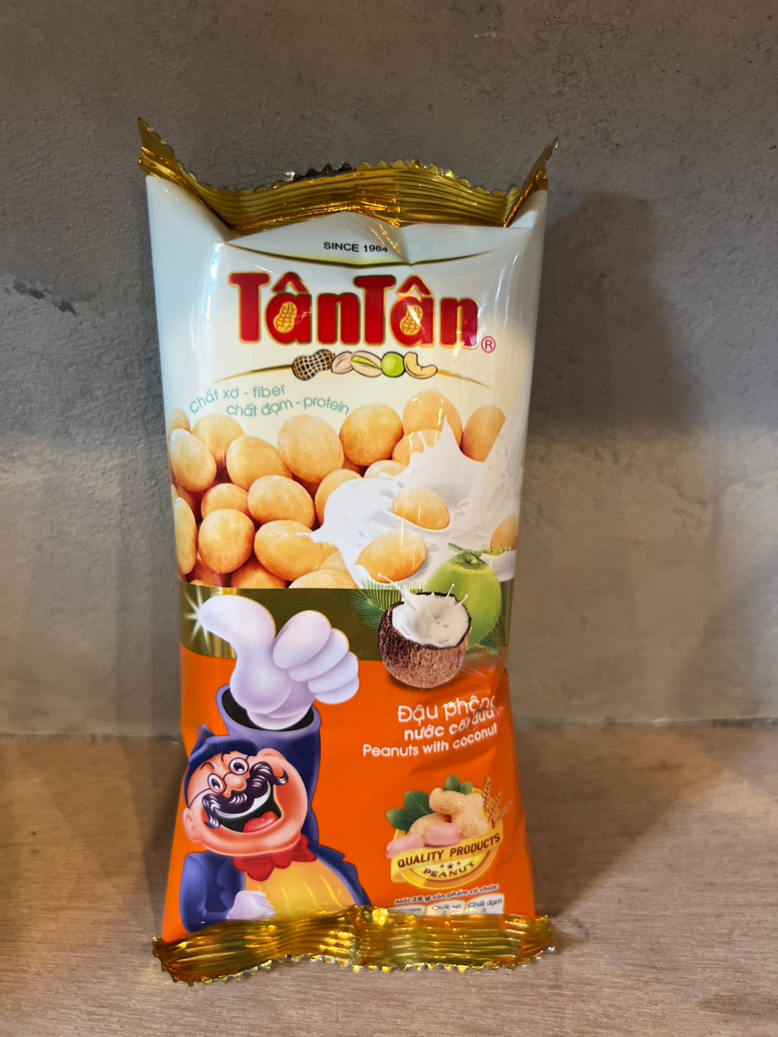11067 - Tân Tân ココナッツ風味ピーナッツ 28g