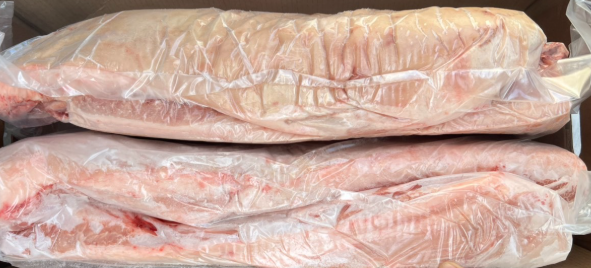 10264 - 皮付き豚バラ肉 約1kg