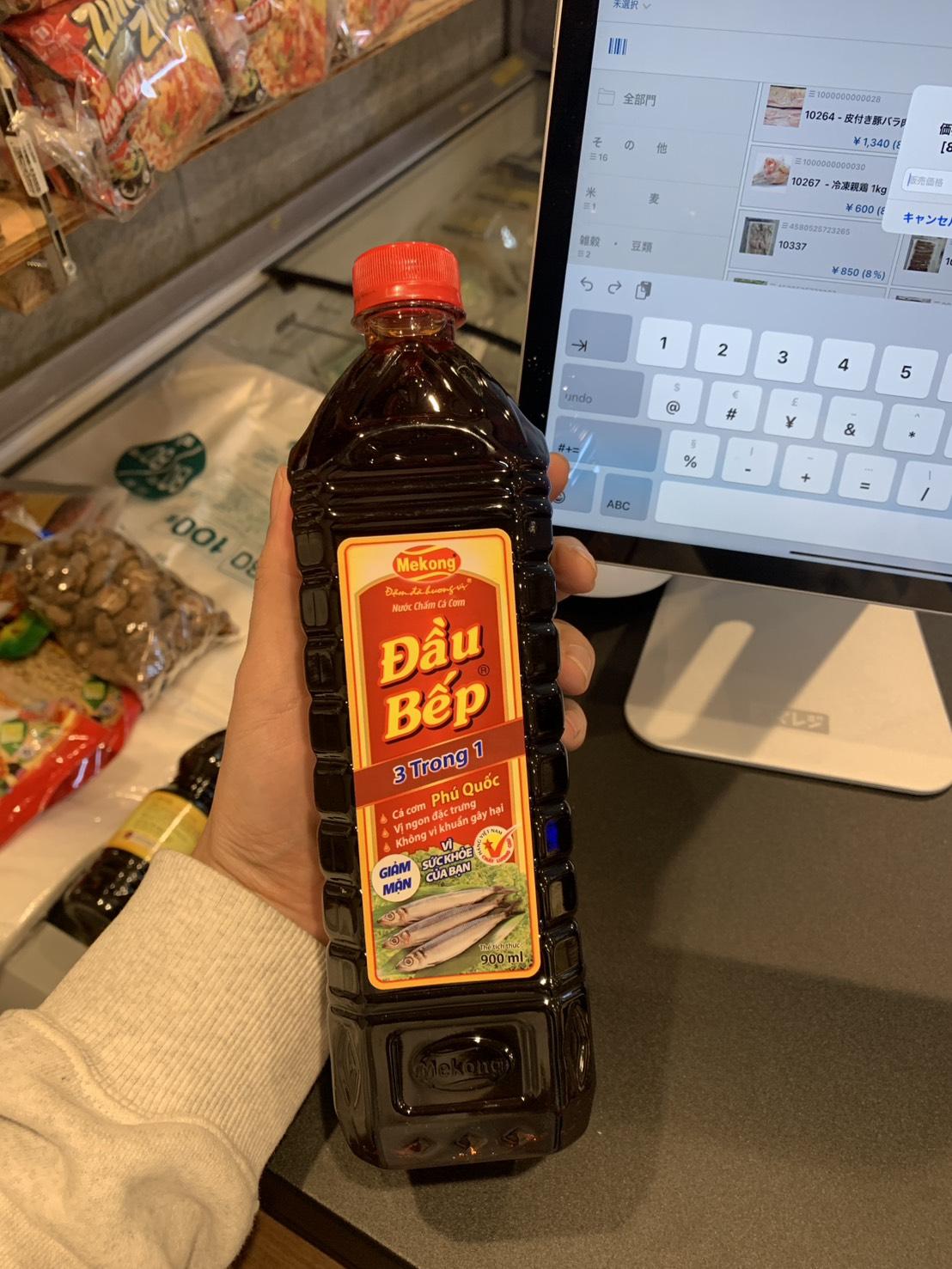 10800 - [MeKong] ダウ・ベップ 3in1 ヌクマム 濃厚 900ml